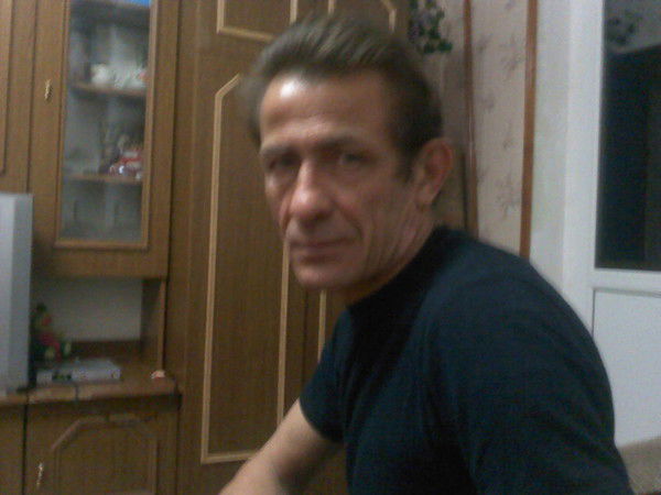 Александр Стадник