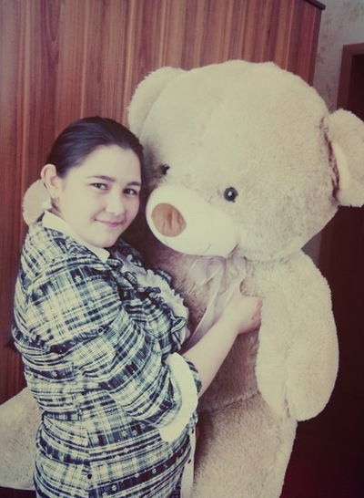 Юля Сулейманова