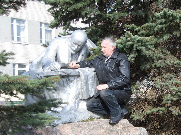 Владимир Минаков