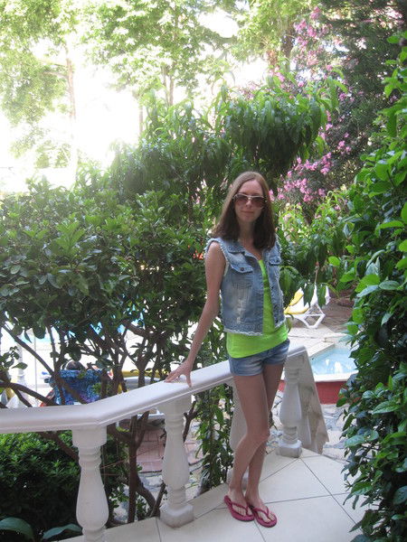 Ксения Белозерова