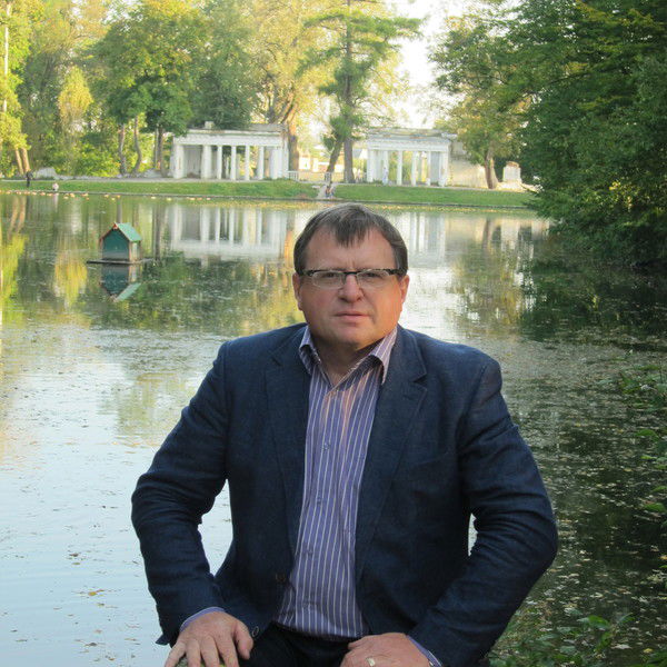 Александр Лобов