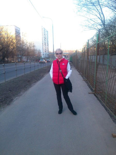 Елена Охотникова