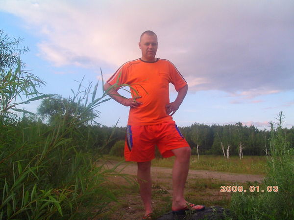 Валера Каменёк