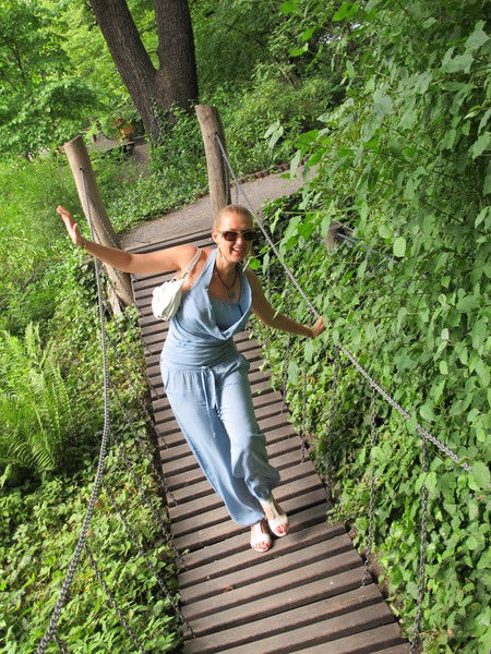 Полина Емельянова