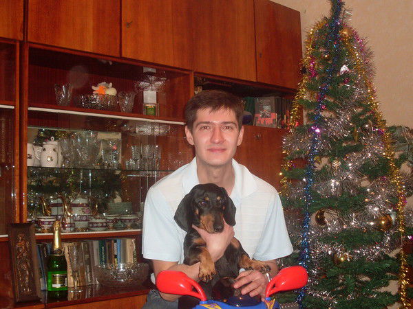 Максим Попович