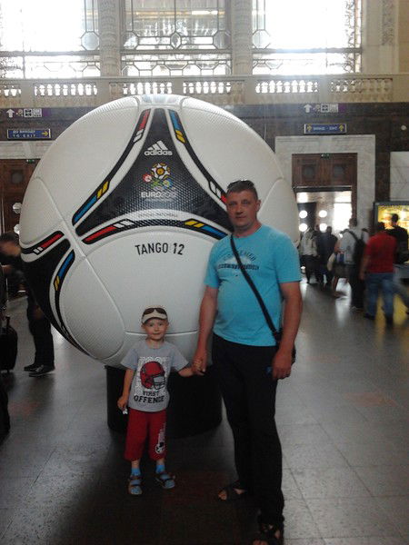 Роман Сухомлинов