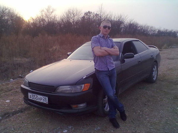 Валерий Белов