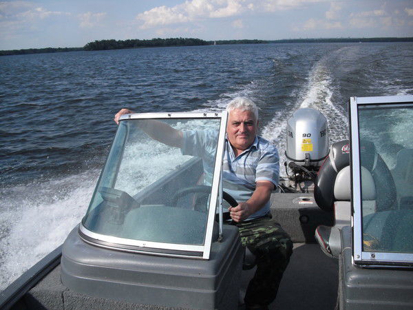 Виктор Акатов