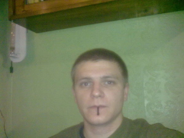 Илья Надежин