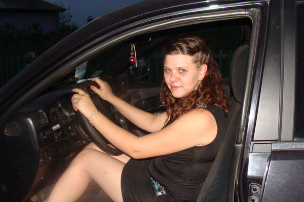 Тина Пеленева