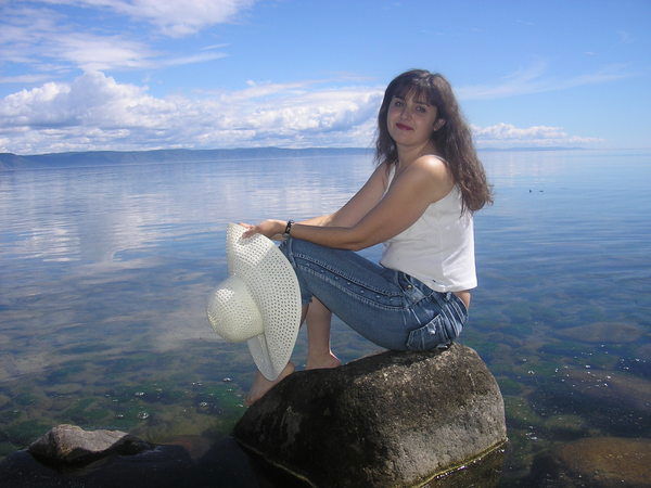 Лена Андриянова