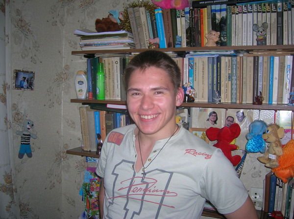 Александр Калев