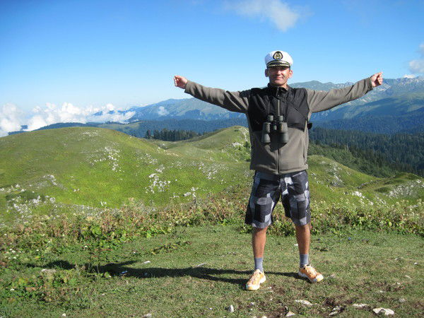 Роман Захаров