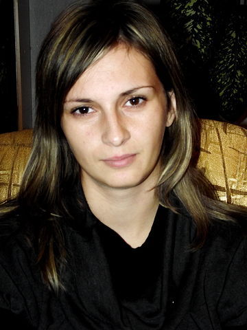 Наташа Ledneva