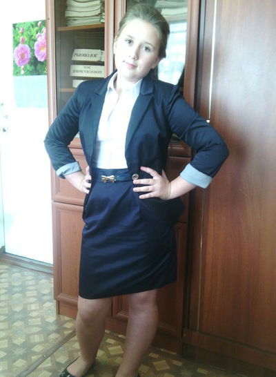 Яна Романова