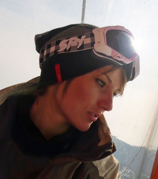 Елена Исакова