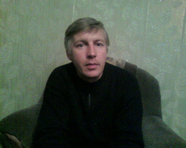 Андрей Степанов