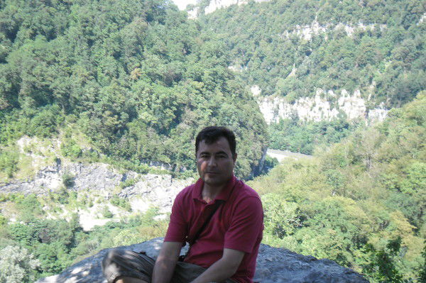 Едгор Акдодов