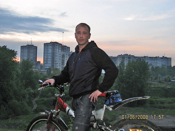 Михаил Воронин