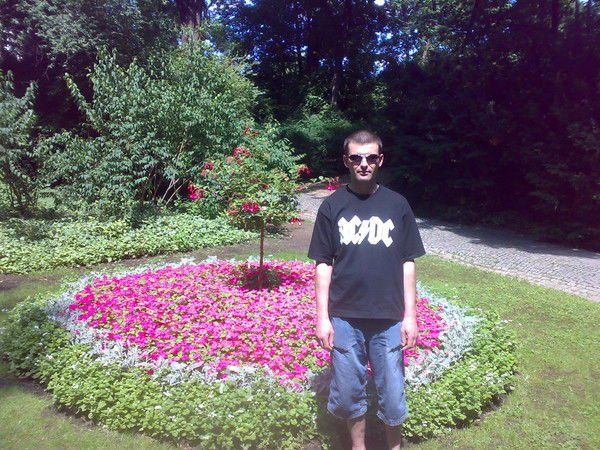 Алексей Криворученко