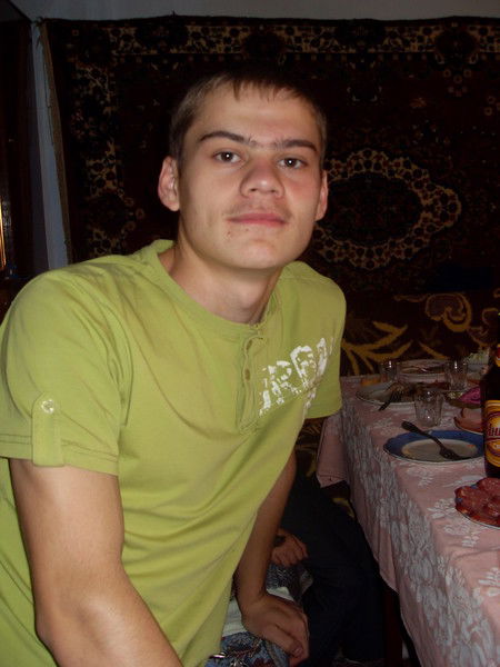 Максим Кремешков