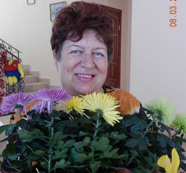 Нина Яковлева