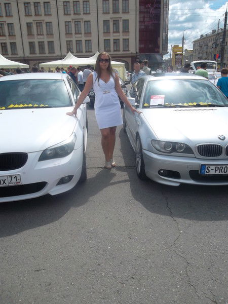 Алёна Холина