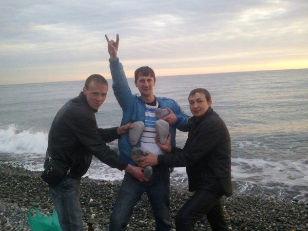 Павел Тихонов