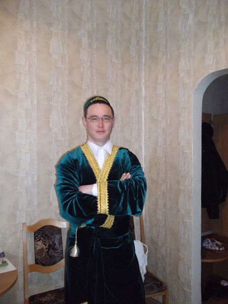 Роман Сахабутдинов