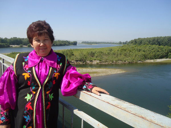 Надежда Саражакова (Топоева)