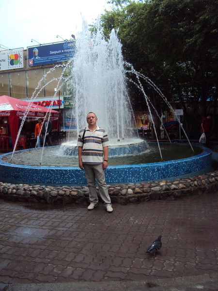 Денис Молоков