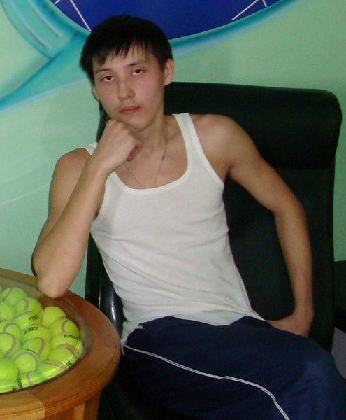 Максим Белов