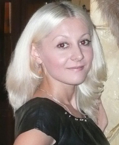 Юля Троянова