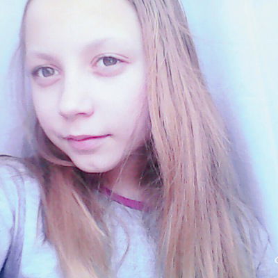 Настя Пташник