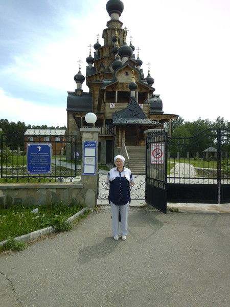 Нина Сурикова