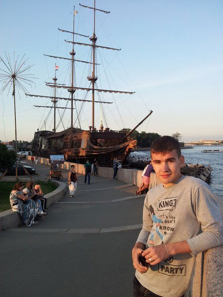 Лион Малышев