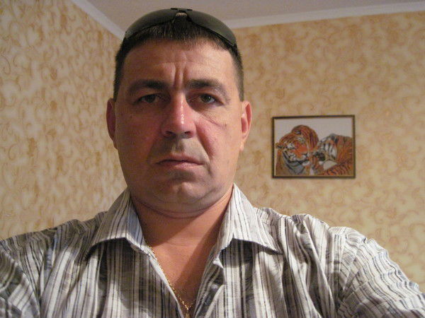 Олег Хаустов