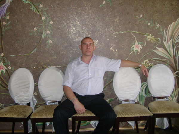 Роман Хряпов