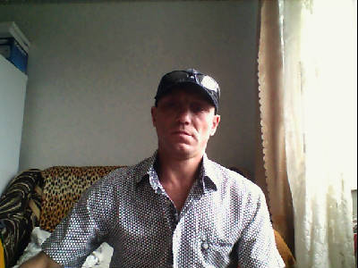 Максим Петров