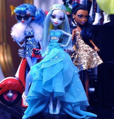 Алина Кушкумбаева