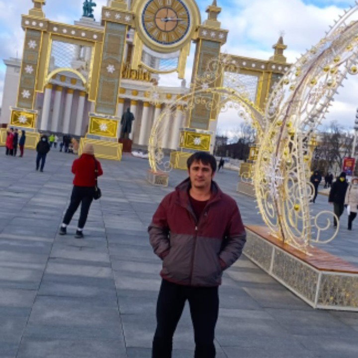 Акмаль Холматов