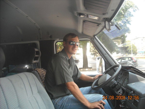 Олег Довгуля