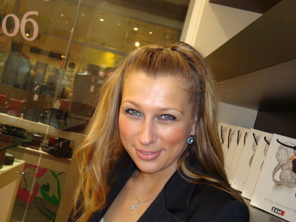 Виктория Селезнёва