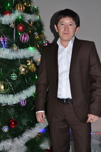 Танат Нурпеисов