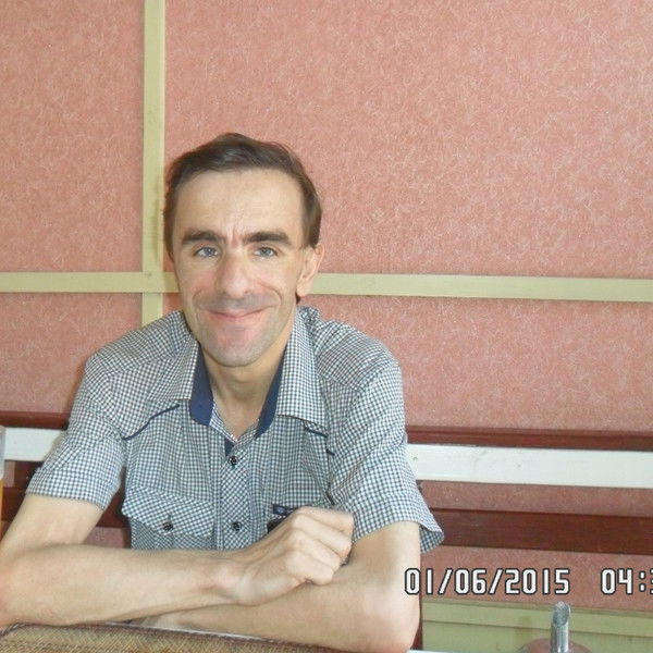 Владимир Карапетров