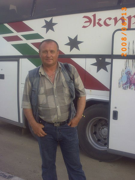 Иван Сарамудов