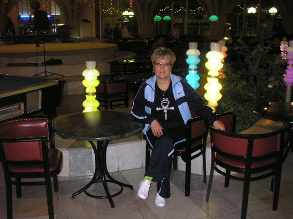 Елена Молокова