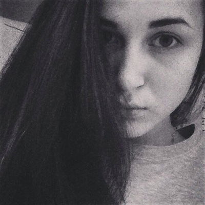 Лена Жданова