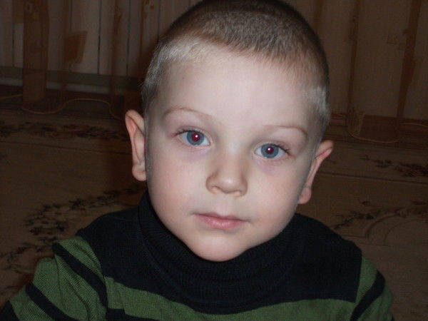 Роман Гордов