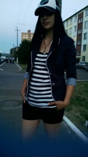 Неизвестно Неизвестно